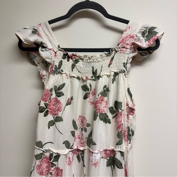 Old Navy Pink and Cream Floral Maxi Dress Size S Tall - Picture 4 of 5